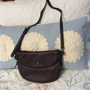 Beautiful brown Vince Camuto crossbody purse with adjustable strap.